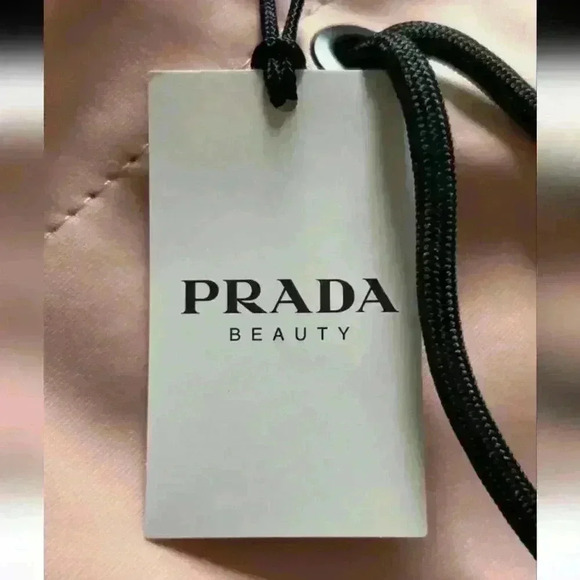 Reversible Prada Beauty Drawstring Bag - Pink - Picture 3 of 13